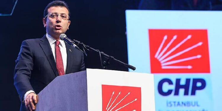 CHP, İmamoğlu'nun yargılandığı "ahmak davası" gündemiyle olağanüstü toplanacak