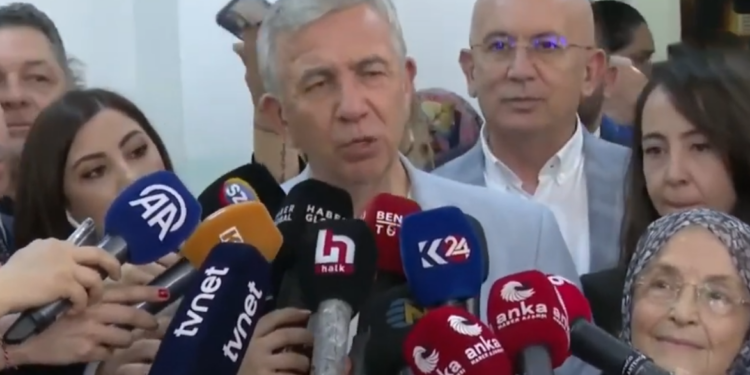 CHP’den ayrılacağı iddia edilmişti; Mansur Yavaş açıklama yaptı