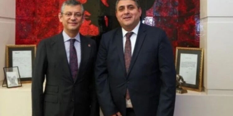 CHP'li Başkanın Aracını Kurşunlamışlardı! 2 Şüpheli Tutuklandı