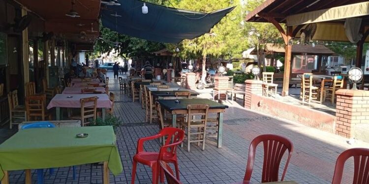 Çay ocağında içemez olduk, evden demleyip getireceğim!