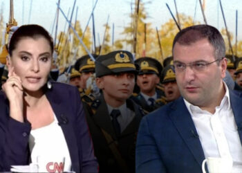 Cem Küçük'ten Hande Fırat'a Tepki: 'Yüreğin Varsa...'