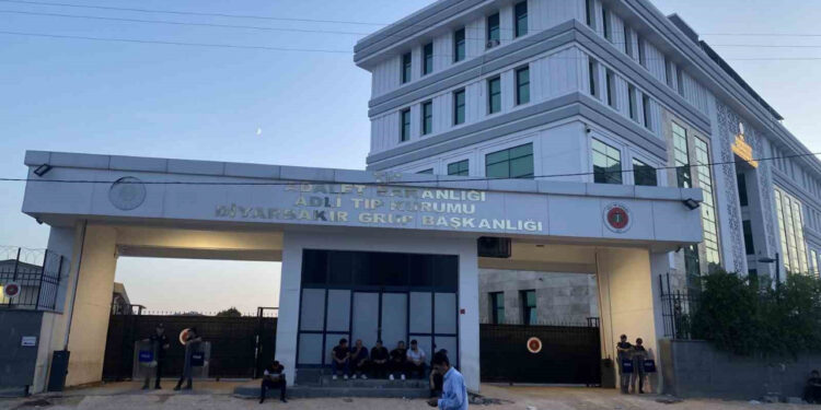 Ceza Dairesi Başkanı Evinde Ölü Bulundu