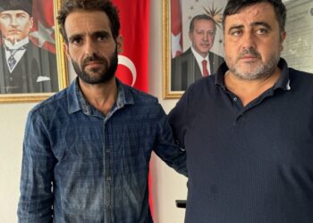 Çöpte bulduğu 500 bin TL’yi sahibine teslim etti