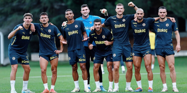 Derbi öncesi Fenerbahçe'ye 4 İsimden İyi Haber