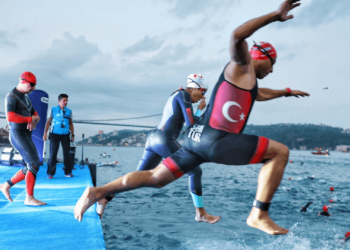 Dünyada Tek! İstanbul Triatlonu Dördüncü Kez Yapıldı