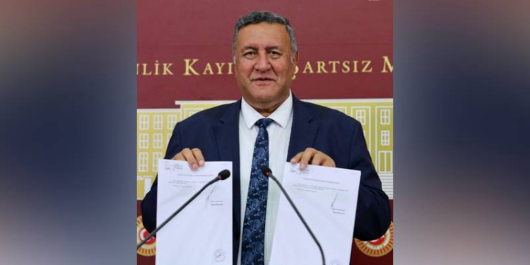 Ekonomik krizi yaratanlar bedelini halka ödetiyor