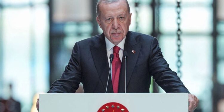 Erdoğan: Darbe anayasasından kurtulmakta kararlıyız, Türkiye hazır