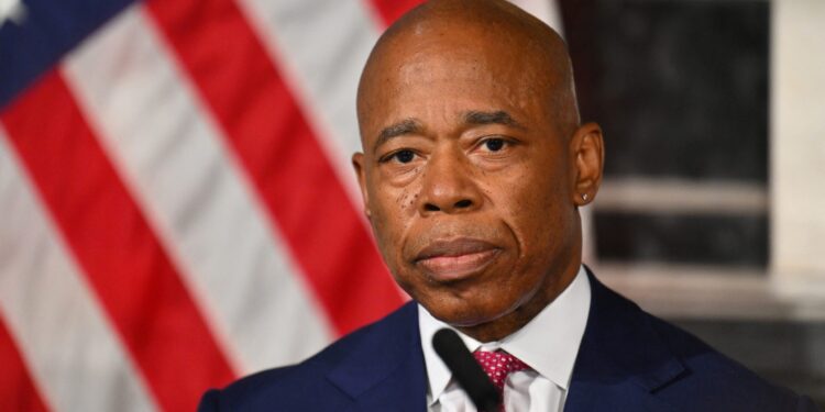 Erdoğan rejimi ile bağlantıları soruşturuluyordu; New York Belediye Başkanı’nın yolsuzluk iddianamesi hazır