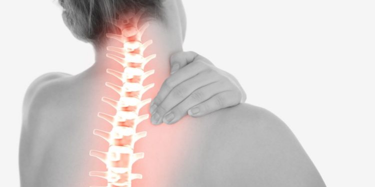 Evde Basitçe Uygulayabilirsiniz! Boyun Ağrısına İyi Gelecek O Yöntemler