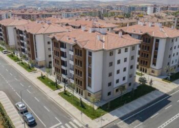 Fahiş fiyat artışına giden emlak işletmesine 100 bin liralık ceza