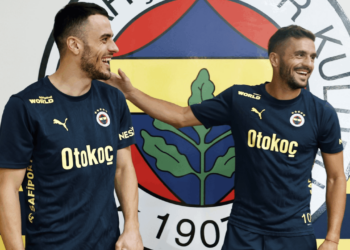 Galatasaray İstedi, Fenerbahçe Aldı: Kostic İlk Açıklamasını Yaptı