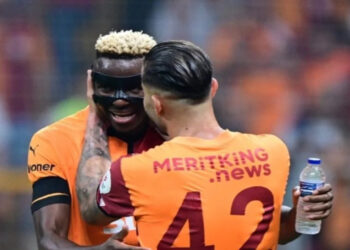 Galatasaray'ın Sponsorluğu Tartışma Yarattı! Bahis Sitesi Reklamı mı Yapıldı?