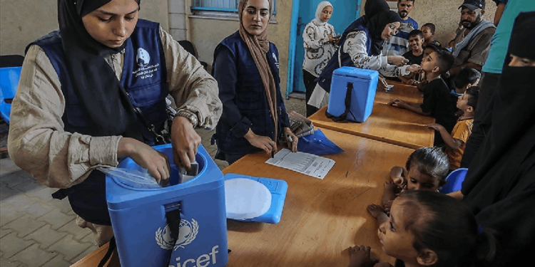 Gazze'de Çocukların Büyük Bölümü Çocuk Felci Aşısı Oldu