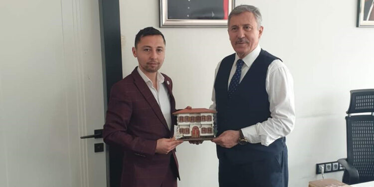Gelecek Partili İlçe Başkanı İstifa Etti