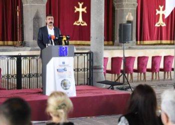 Gelin birlikte olması gerektiği bir şekilde buraları koruyalım