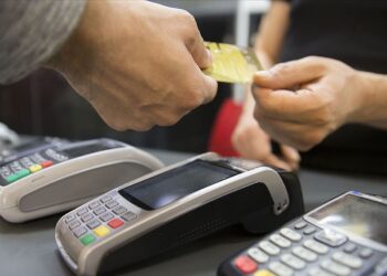 Gönderdiğiniz hesap kara para aklıyor olabilir, 'Kredi kartı geçmiyor' diyemezler