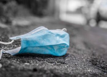 Dr. Süngü: Grip şikayetiyle gelen beş hastanın dördü Covid-19