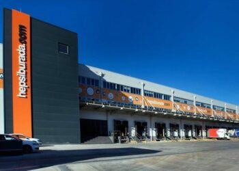 Hepsiburada'dan sivil toplum kuruluşlarına "okula dönüş" desteği