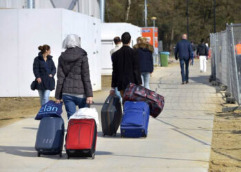 Hollanda hükümeti, Meclis onayı olmadan mülteci krizine karşı önlem almayı planlıyor