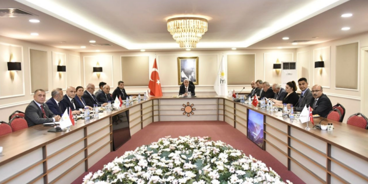 İYİ Parti Başkanlık Divanı Toplandı