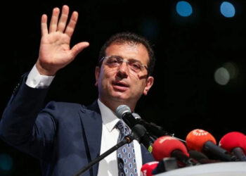 İmamoğlu'ndan Çok Konuşulacak 'Ahmak Davası' Çıkışı: 'İstinaf Hakkımda Ceza Versin, İktidar Yargıtay'ın Karar Gününü Göremez, Bu Millet Ayağa Kalkar'