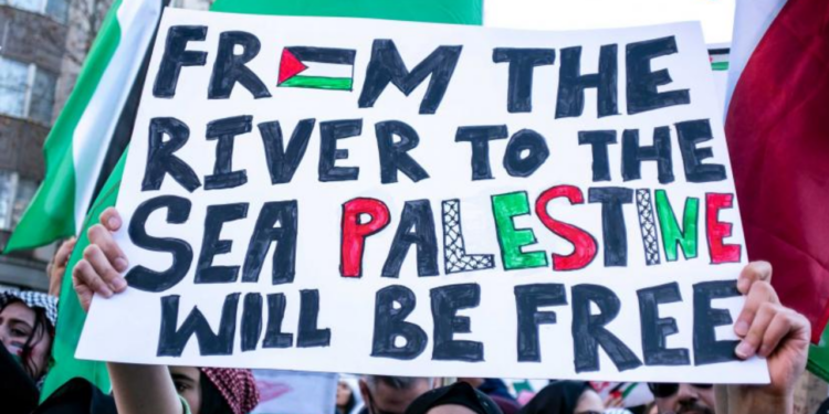 İngiltere’nin Başkentinde Filistin’e Destek Yürüyüşü