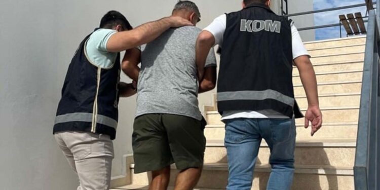 İnterpol tarafından kırmızı bülten ile aranan Bülent Yılmaz Muğla’da yakalandı