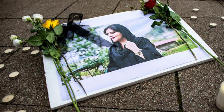 İran Cumhurbaşkanı Pezeşkiyan: Ahlak polisi kadınları artık ‘rahatsız etmeyecek’