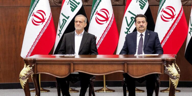 İran Cumhurbaşkanı Pezeşkiyan ilk yurt dışı ziyareti için Irak’a gitti