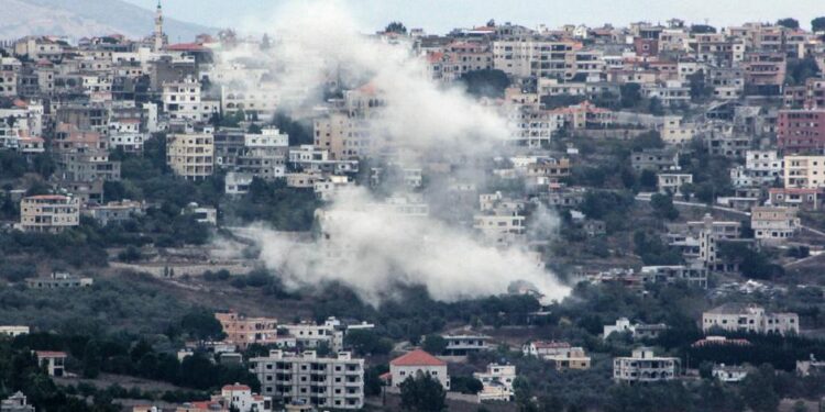 İsrail Lübnan'da 290 hedefi vurdu