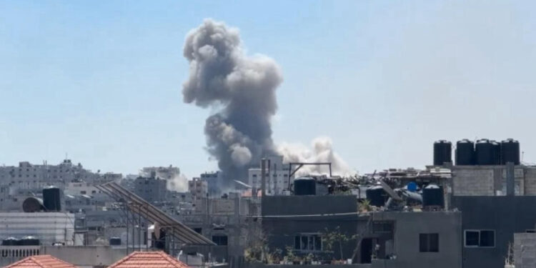 İsrail'den Gazze'ye Hava Saldırısı: 6 Filistinli Yaşamını Yitirdi