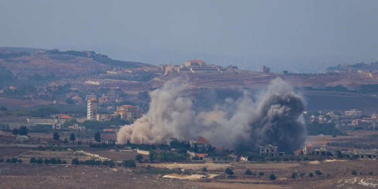 İsrail'in Lübnan'a Yönelik Saldırıları Devam Ediyor: Arap Ülkelerinden Tepki