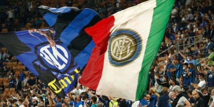 İtalya'da Inter Taraftarları Arasında Kavga! Mafya Liderinin Oğlu Öldü