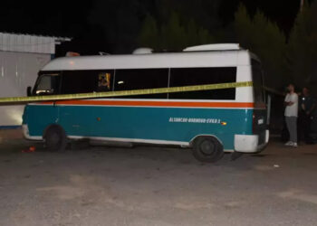 İzmir’de cinayet: Minibüsü şoförü silahlı saldırıda öldürüldü