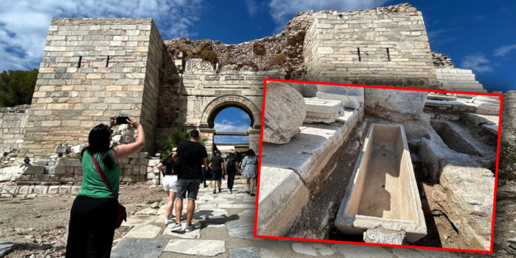 İzmir'den 'Romalı Gladyatör' Çıktı: 1800 Yıllık Tarih, Görenleri Hayran Bırakıyor