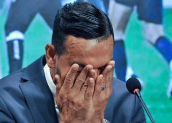 Josef de Souza'ya Silahlı Soygun: Ayağındaki Terliği Bile Almışlar