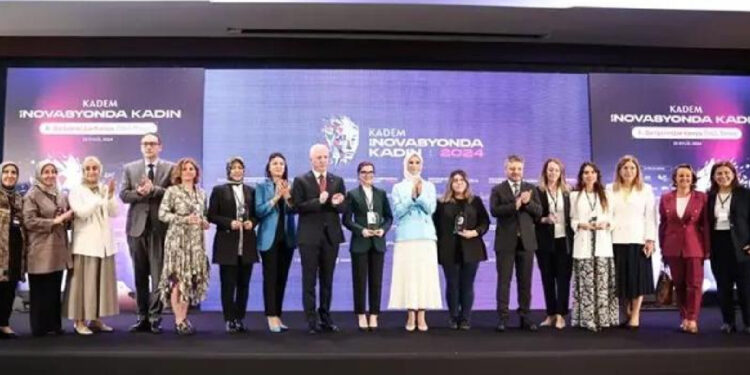 KADEM İnovasyonda Kadın 8. Girişimcilik Kampı Ödül Töreni İstanbul'da Gerçekleştirildi