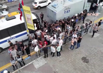 Kadıköy’de Dünya Barış Günü’nde gözaltına alınan 12 kişi tutuklandı