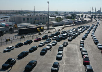 Kapıkule'de 2024'ün yolcu çıkış rekoru kırıldı