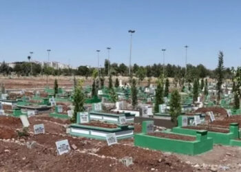 Kentte boş mezar yeri kalmadı: 20 gün sonra defin işlemleri tamamen durabilir!