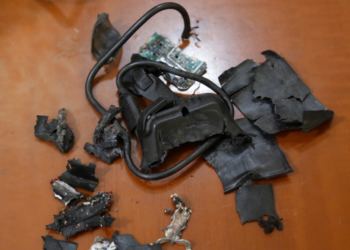 LÜBNAN | Çağrı cihazlarına, ülkeye girmeden önce patlayıcı döşenmiş!