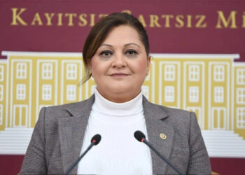 Mahkeme 25 Katı İptal Etti Afyon'da Mülteci Nikah Ücreti 24 Kat Artırıldı