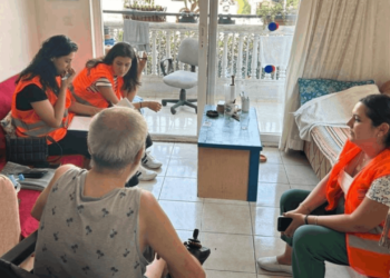 Marmaris Belediyesi Bin 193 Haneye Yardım Götürdü
