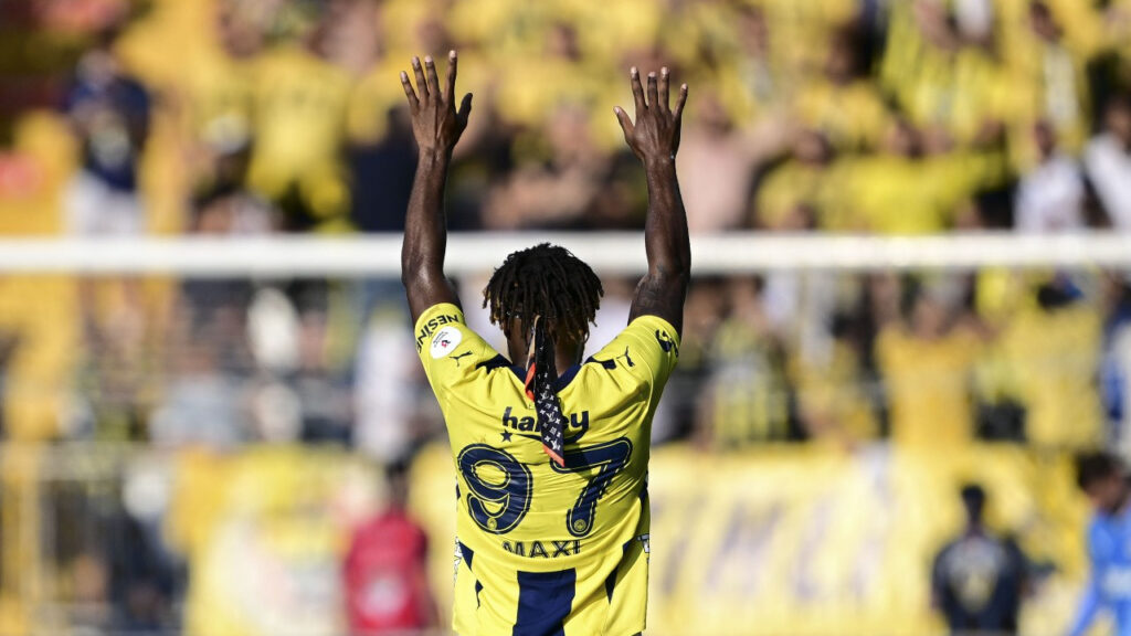 Maximin, Fenerbahçe Formasıyla İlk Gol Sevincini Yaşadı