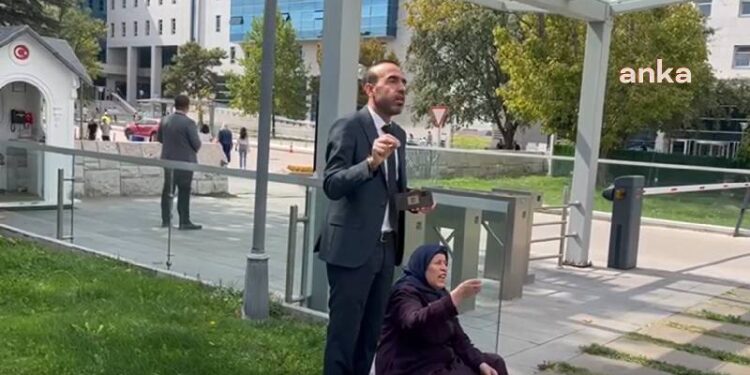 Meclis'te adalet nöbetinin 29. gününde Emine Şenyaşar'a polis engeli