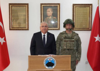 Mehmetçiğin kahredici kuvveti altında ezilmekten kurtulamayacaklar