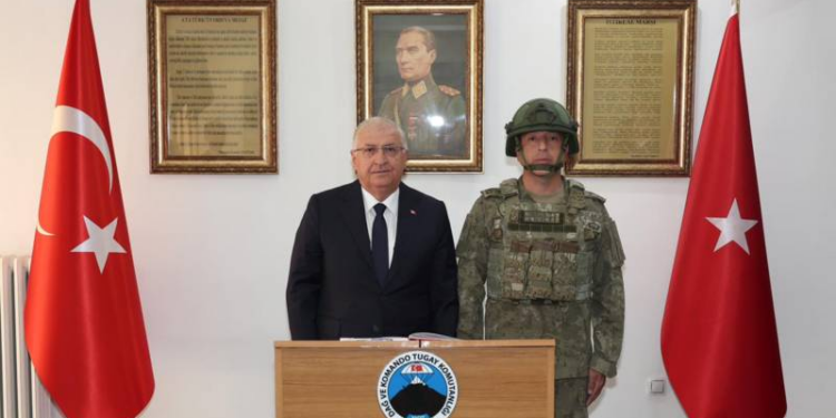 Mehmetçiğin kahredici kuvveti altında ezilmekten kurtulamayacaklar