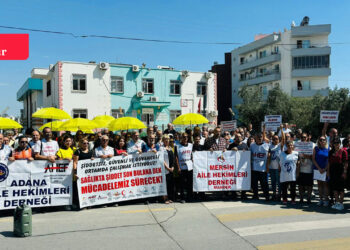 Mersin'de doktora ve hemşireye şiddet: Sağlık emekçilerinden protesto