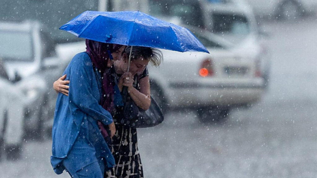 Meteoroloji'den Kuvvetli Yağış Uyarısı: İstanbul İçin Yeniden Alarm Verildi