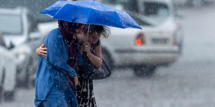 Meteoroloji'den Kuvvetli Yağış Uyarısı: İstanbul İçin Yeniden Alarm Verildi